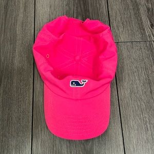 Women’s vineyard vines athletic hat